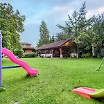 Nord-West i restauracja Tawerna Kubryk * Ustronie Morskie