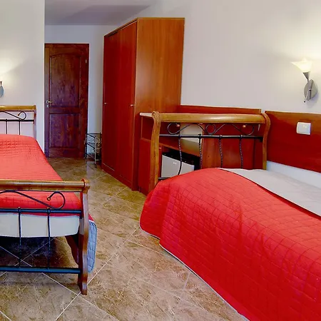 Nord-west I Restauracja Tawerna Kubryk Ubytování v soukromí