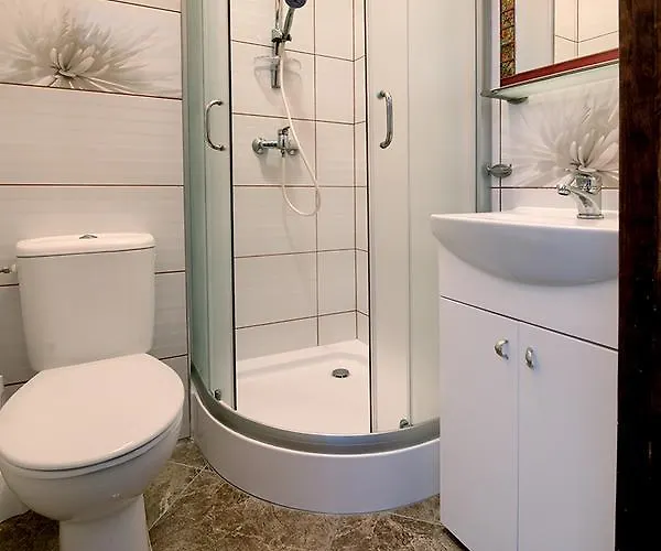 Nord-west I Restauracja Tawerna Kubryk Homestay szállás *