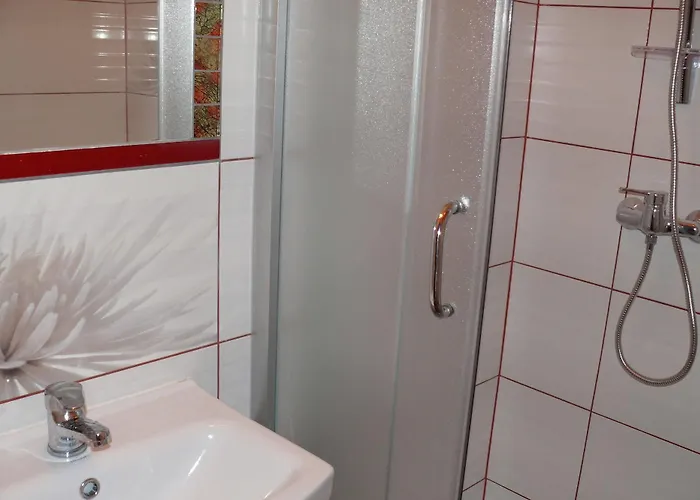 Nord-west I Restauracja Tawerna Kubryk * Ustronie Morskie