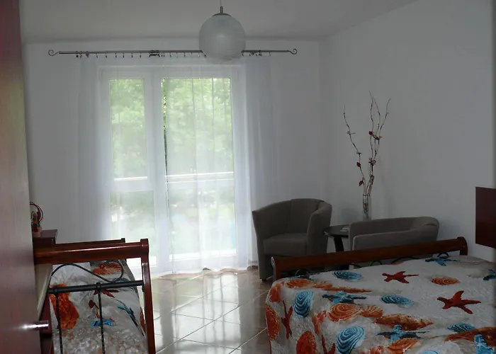 Nord-west I Restauracja Tawerna Kubryk Homestay szállás Ustronie Morskie