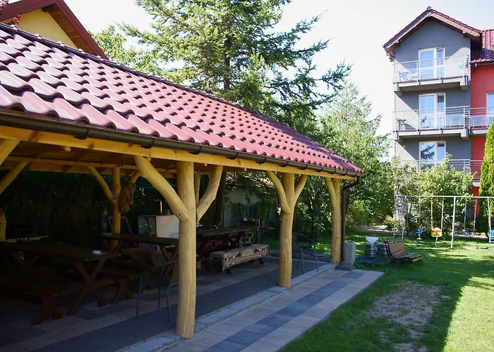 Nord-west I Restauracja Tawerna Kubryk Homestay szállás Ustronie Morskie